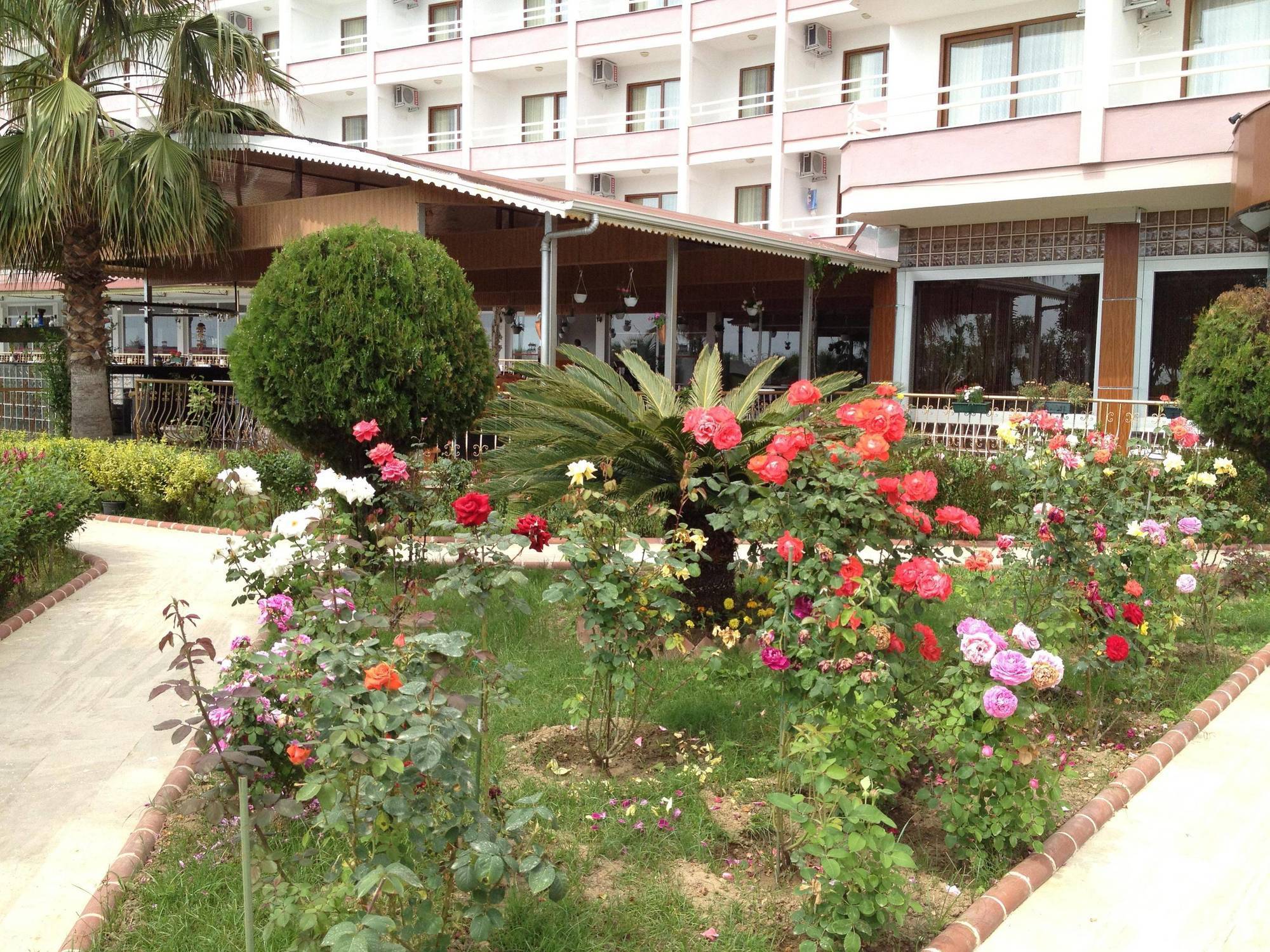 Ideal Beach Hotel Kargicak  Bagian luar foto